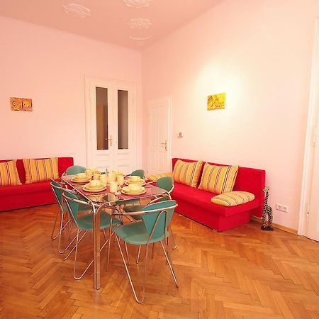 Raisa Apartments Fuenkhgasse Pressbaum Bagian luar foto