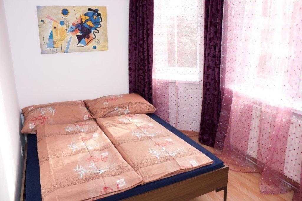 Raisa Apartments Fuenkhgasse Pressbaum Bagian luar foto